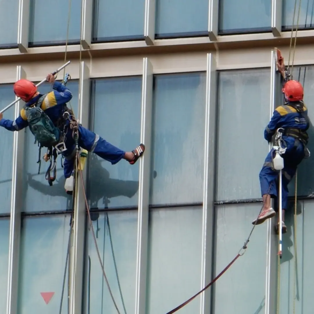 Glass Window Cleaning